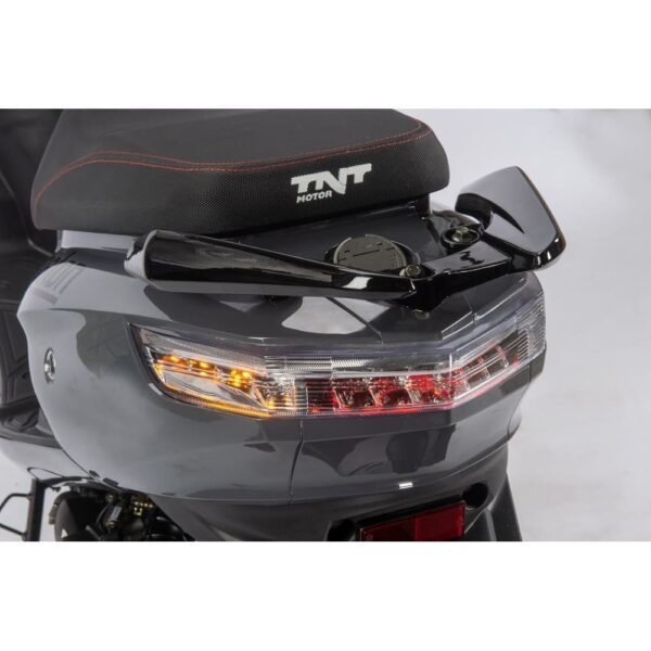TNT MOTOR SCOOTER BOSTON 12 EURO 5 – Image 4
