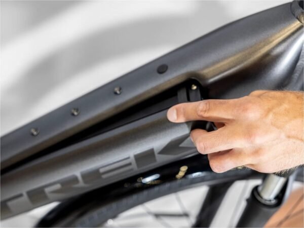 Trek District+ 3 Lowstep Shimano Nexus 500 Wh 2022 – Image 3
