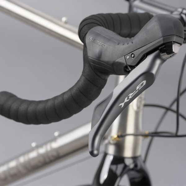 Vélo gravel Genesis Croix de Fer Titane – Image 7